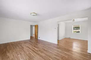 3139 S Crestview Cir W, Bountiful, UT 84010 - Photo 8