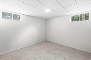 3139 S Crestview Cir W, Bountiful, UT 84010 - Photo 24