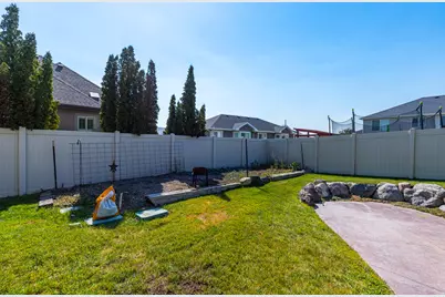 1685 W Prairie Hill Dr, Bluffdale, UT 84065 - Photo 44