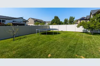 1685 W Prairie Hill Dr, Bluffdale, UT 84065 - Photo 50