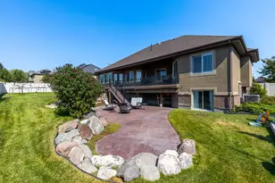 1685 W Prairie Hill Dr, Bluffdale, UT 84065 - Photo 40