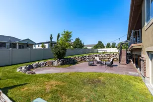1685 W Prairie Hill Dr, Bluffdale, UT 84065 - Photo 46
