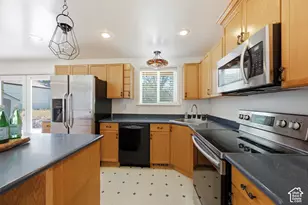 4824 S 3640 W, Taylorsville, UT 84129 - Photo 8