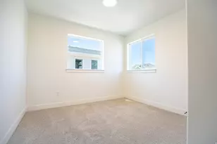 563 W 1775 N, Harrisville, UT 84404 - Photo 10