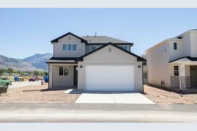 563 W 1775 N, Harrisville, UT 84404 - Photo 1