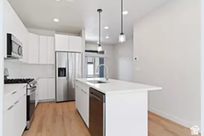 812 W Ivywell Ln #212, North Salt Lake, UT 84054 - Photo 8