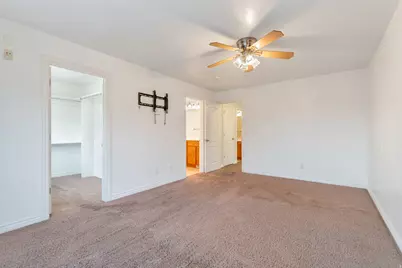 971 S Kays Dr, Kaysville, UT 84037 - Photo 28