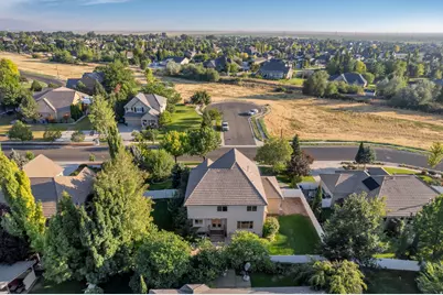 971 S Kays Dr, Kaysville, UT 84037 - Photo 50