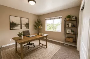 971 S Kays Dr, Kaysville, UT 84037 - Photo 2