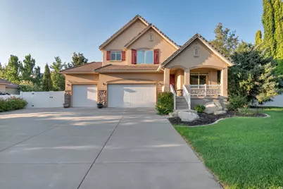 971 S Kays Dr, Kaysville, UT 84037 - Photo 2