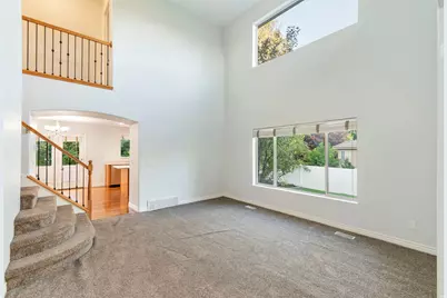 971 S Kays Dr, Kaysville, UT 84037 - Photo 4