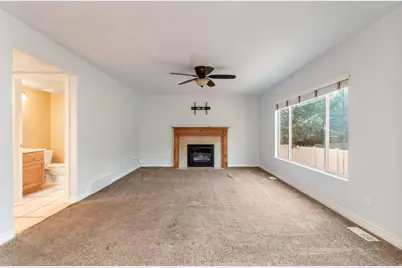 971 S Kays Dr, Kaysville, UT 84037 - Photo 14