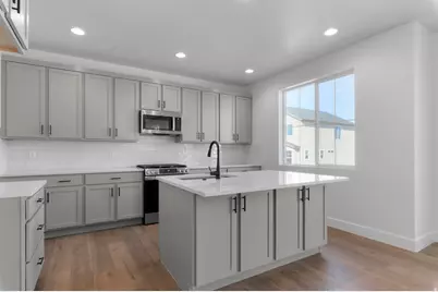 8791 S Solitude Pass Way, West Jordan, UT 84081 - Photo 10