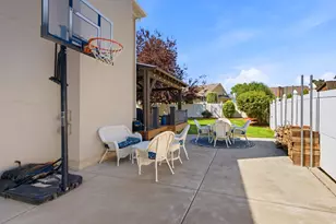 1617 E Cypress Way, Draper, UT 84020 - Photo 64