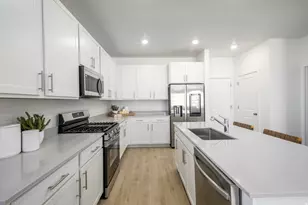 1704 W Viola Ln, Saratoga Springs, UT 84045 - Photo 2