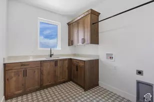 692 E Mountain Rd N, North Ogden, UT 84414 - Photo 26
