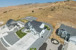672 N 890 E, Hyde Park, UT 84318 - Photo 30