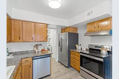 1919 W Homestead Farms Ln S, West Valley, UT 84119 - Photo 4