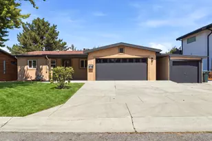 1775 E Rosecrest Dr, Salt Lake City, UT 84108 - Photo 2