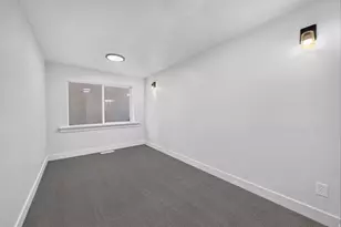 1775 E Rosecrest Dr, Salt Lake City, UT 84108 - Photo 22