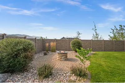 6828 W Vista Springs Dr, Herriman, UT 84096 - Photo 42