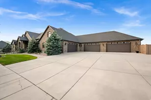 6828 W Vista Springs Dr, Herriman, UT 84096 - Photo 50