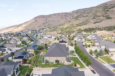 6828 W Vista Springs Dr, Herriman, UT 84096 - Photo 54