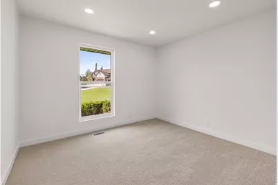 5423 W Pebble Ln, Highland, UT 84003 - Photo 30