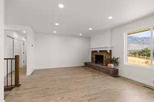 5423 W Pebble Ln, Highland, UT 84003 - Photo 8