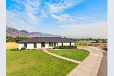 5423 W Pebble Ln, Highland, UT 84003 - Photo 2
