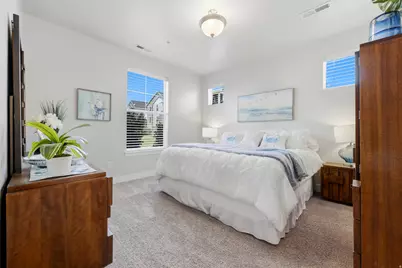 631 N Sun Peak Dr, Vineyard, UT 84059 - Photo 8
