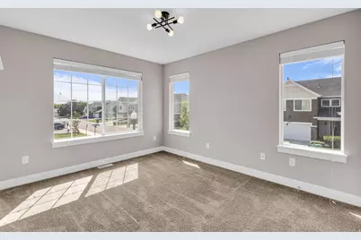2024 W Park Rim Way, Riverton, UT 84065 - Photo 12