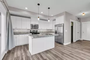 2024 W Park Rim Way, Riverton, UT 84065 - Photo 8