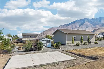 7901 N Cobblerock Rd E, Lake Point, UT 84074 - Photo 66