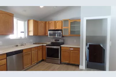 6113 S 2795 W, Taylorsville, UT 84129 - Photo 8