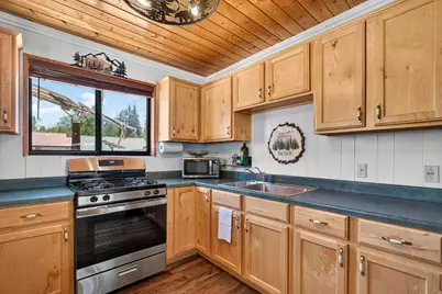 1265 W Strawberry Point Rd, Duck Creek Village, UT 84762 - Photo 10