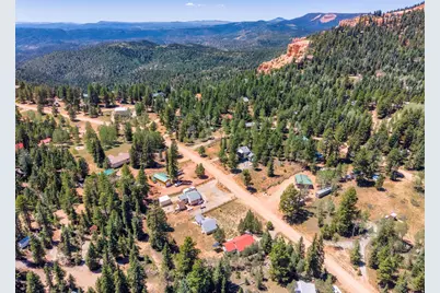1265 W Strawberry Point Rd, Duck Creek Village, UT 84762 - Photo 48