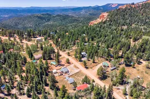 1265 W Strawberry Point Rd, Duck Creek Village, UT 84762 - Photo 48