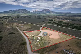 1 Tobe Day Rd, La Sal, UT 84530 - Photo 2