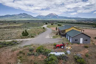 1 Tobe Day Rd, La Sal, UT 84530 - Photo 32
