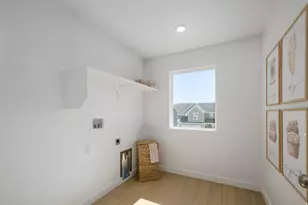 1511 Everblooming Dr, Saratoga Springs, UT 84045 - Photo 2