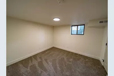 328 S Carbon Ave, Price, UT 84501 - Photo 44
