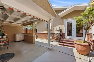 6259 S Boxwood Rd E, Holladay, UT 84121 - Photo 16