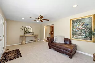 6259 S Boxwood Rd E, Holladay, UT 84121 - Photo 14