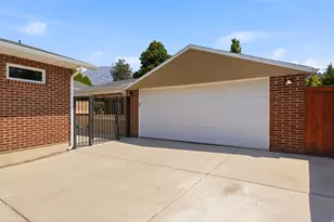 6259 S Boxwood Rd E, Holladay, UT 84121 - Photo 42