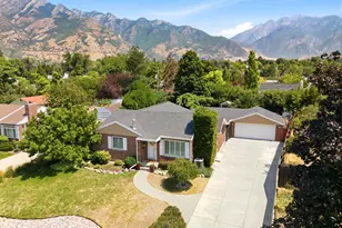 6259 S Boxwood Rd E, Holladay, UT 84121 - Photo 2