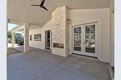 1154 Fawn Dr, Pleasant View, UT 84414 - Photo 6