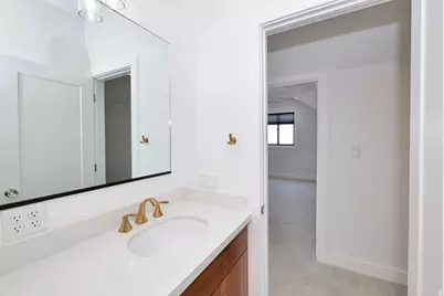 1154 Fawn Dr, Pleasant View, UT 84414 - Photo 34