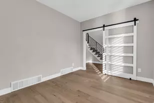 1917 N 860 W, Orem, UT 84057 - Photo 18