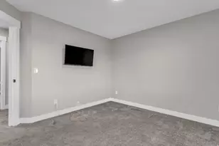 1917 N 860 W, Orem, UT 84057 - Photo 30
